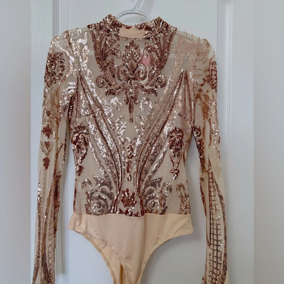 HONEY ROSE-GOLD SEQUIN BODYSUIT - Picture 1 of 7